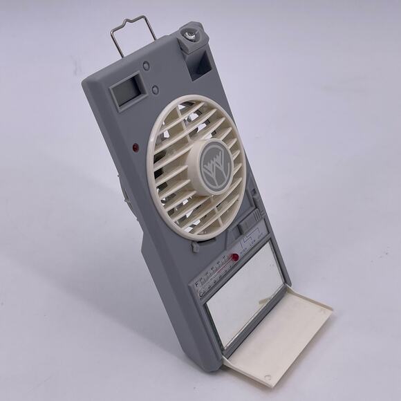 Vintage Enterprex Super Fields Fan Mirror Flash Light Clock Hanger Portable - Picture 11 of 11